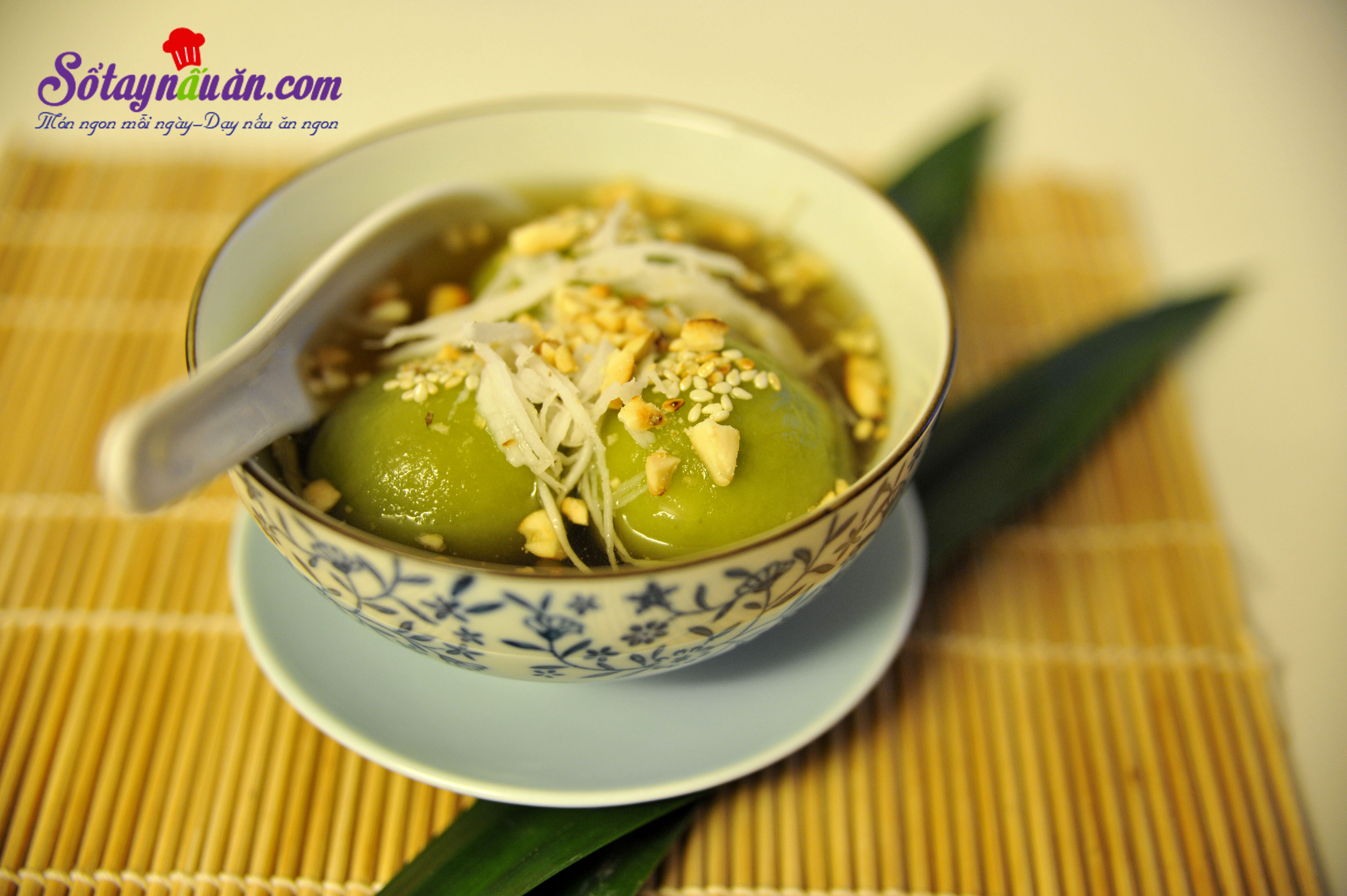 Cách làm bánh trôi nước lá dứa ngon không thể chối từ