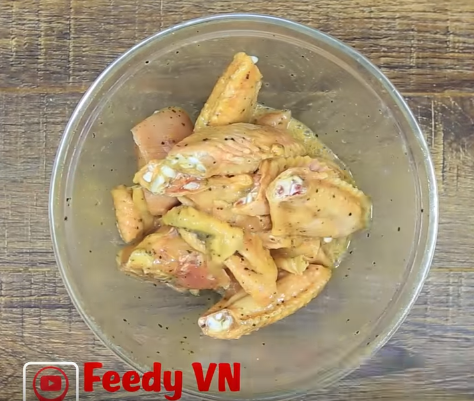 Cách làm bánh trung thu hình con heo ngộ nghĩnh, ai nhìn cũng yêu