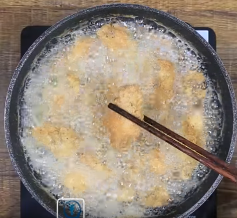 Cách làm bánh trung thu hình con heo ngộ nghĩnh, ai nhìn cũng yêu