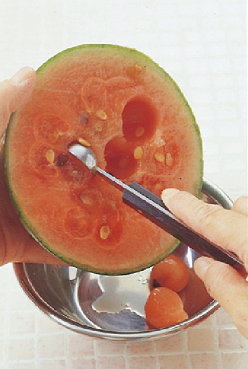 Cách làm bánh trung thu mát lạnh vị xoài và lê cực đơn giản tại nhà