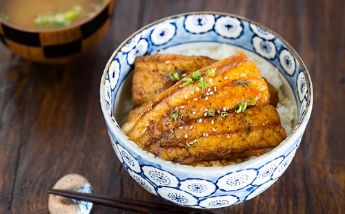 Cách làm bánh tuyết thiên sứ mát lịm không cần lò nướng