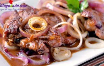 Cách làm beefsteak phiên bản Philippines nhìn là muốn ăn
