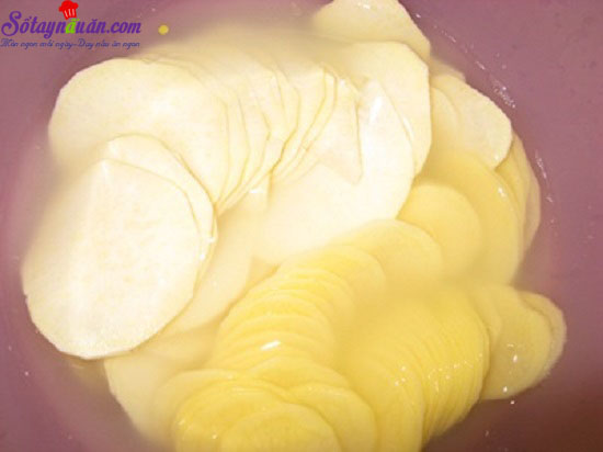 Cách làm bim bim khoai tây siêu đơn giản, siêu ngon