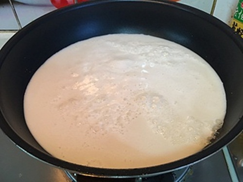 Cách làm bim bim từ bì heo ngon tuyệt cú mèo, giòn rụm thơm nức