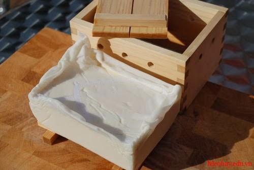 Cách làm bim bim từ bì heo ngon tuyệt cú mèo, giòn rụm thơm nức