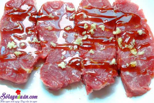 Cách làm bò cuốn lá cải ngon đến mê mẩn