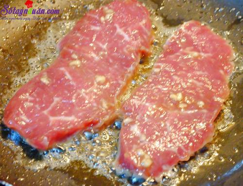 Cách làm bò cuốn lá cải ngon đến mê mẩn