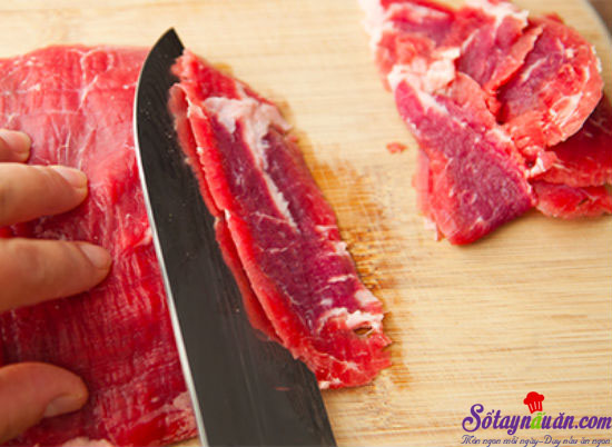 Cách làm bò xào cam lạ miệng mà ngon cơm