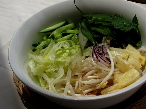 Cách làm bún bò xào chay