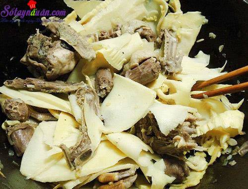 Cách làm bún măng vịt thơm ngon đúng vị