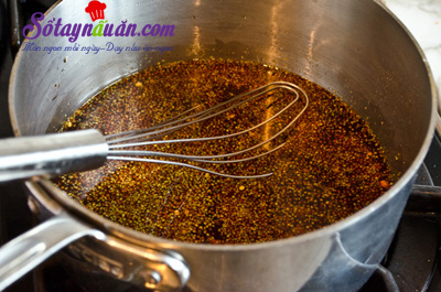 Cách làm cá hồi rán kèm xốt xì dầu ngon mê mẩn