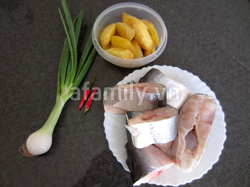 Cách làm cá kho dứa ngon ngọt đưa cơm