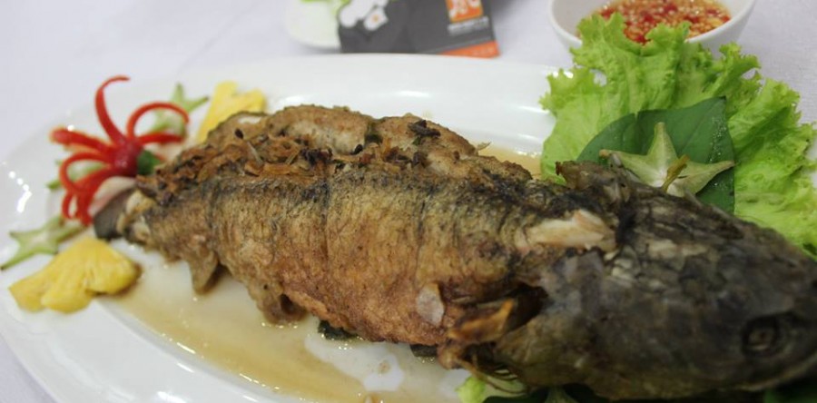Cách làm cá lóc rô ti đổi hương vị cho bữa cơm gia đình