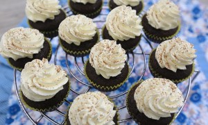 Cách làm cà pháo mắm tôm giòn ngon, lạ miệng lại chẳng sợ chua hay nổi màng