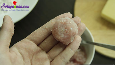 Cách làm cá viên phô mai đơn giản mà ngon