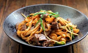 Cách làm cá xào hành nấm ngon ngất ngây, cầu kì lạ miệng