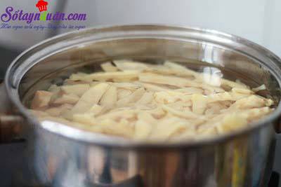 Cách làm canh cá nấu măng thơm ngon đúng điệu