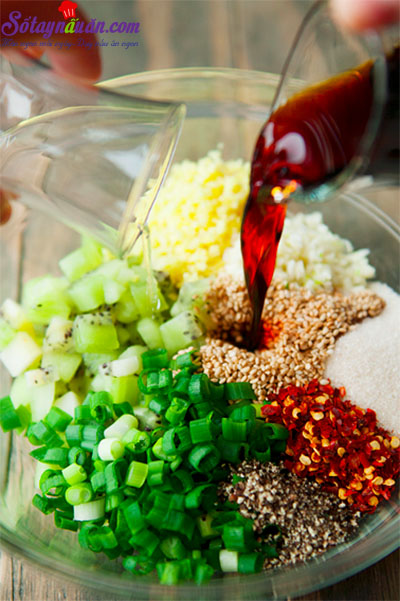 Cách làm cánh gà nướng Hàn Quốc thơm mùi kiwi