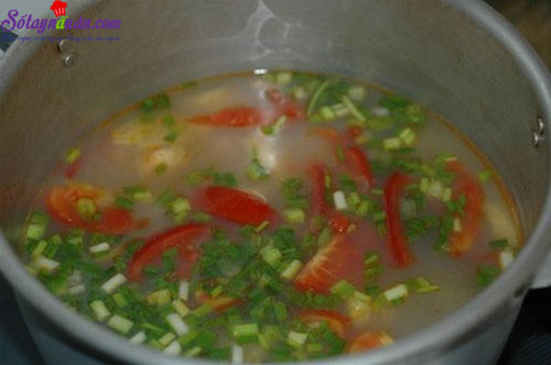 Cách làm canh ngao nấu dứa ngon ngất ngây