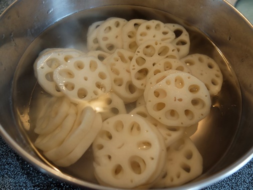 Cách làm chả cá viên chiên chuẩn kiểu