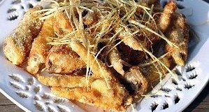 Cách làm chân gà rang muối ngon chỉ trong 3 bước