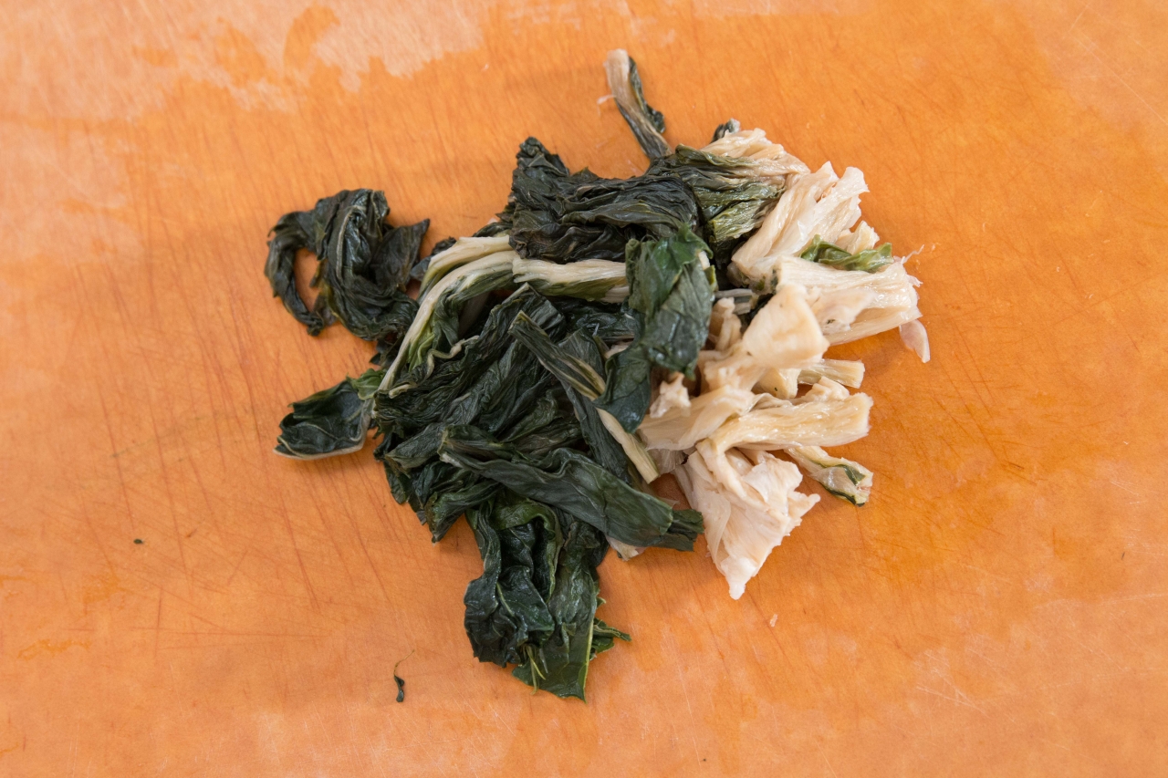 Cách làm chè xoài bưởi bột báng ngon hết cỡ