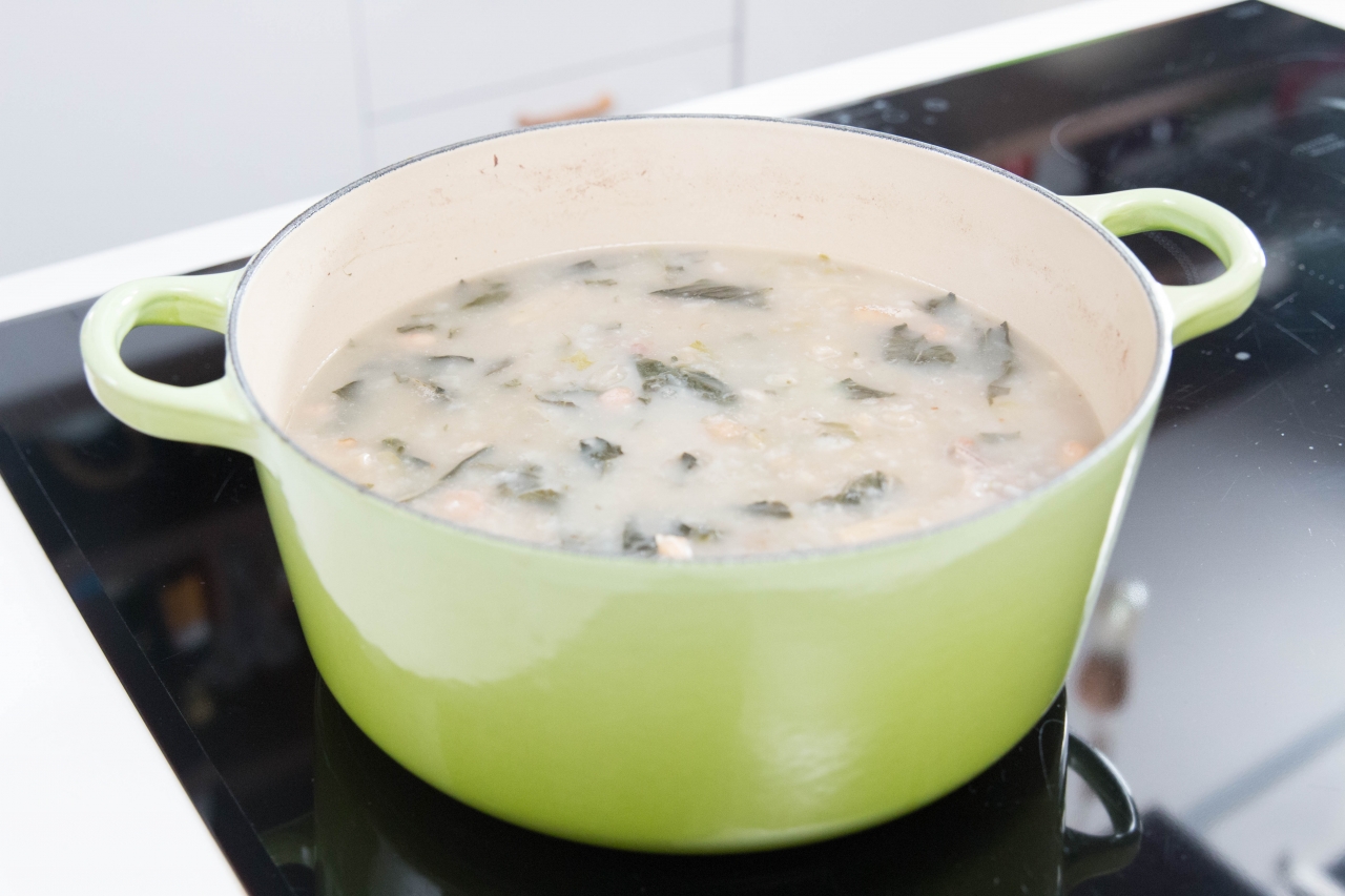 Cách làm chè xoài bưởi bột báng ngon hết cỡ