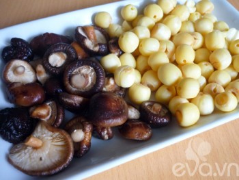 Cách làm chim bồ câu hầm thuốc bắc bổ dưỡng với bí quyết cực kì đơn giản