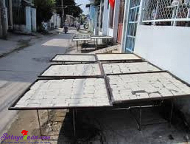 Cách làm cơm cháy đơn giản, thơm ngon tại nhà