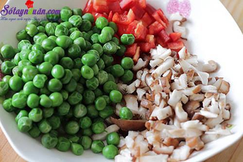 Cách làm cơm chiên chay chỉ trong 10 phút