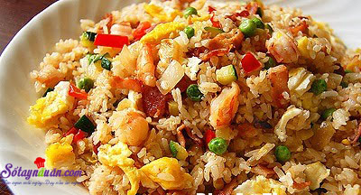 Cách làm cơm chiên ngũ sắc ngon tại nhà