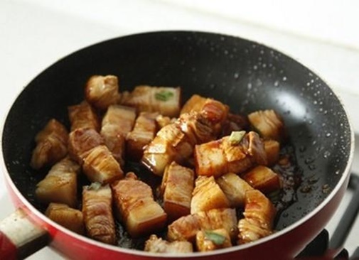 Cách làm cơm gà Hải Nam trứ danh theo công thức chuẩn đầu bếp 5 sao