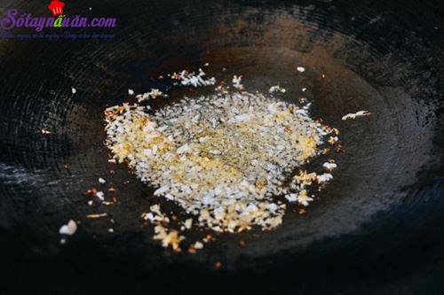 Cách làm cơm rang cua lạ miệng mà ngon