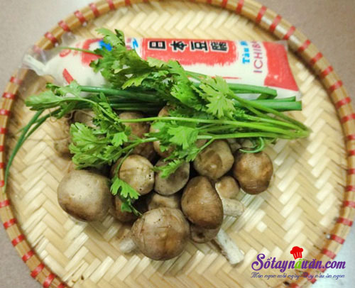 Cách làm đậu hũ non sốt nấm đông cô chay cho ngày rằm