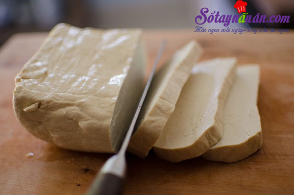 Cách làm đậu phụ rán trứng kiểu Hàn chua cay tuyệt ngon