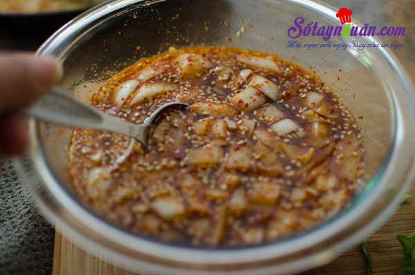 Cách làm đậu phụ rán trứng kiểu Hàn chua cay tuyệt ngon