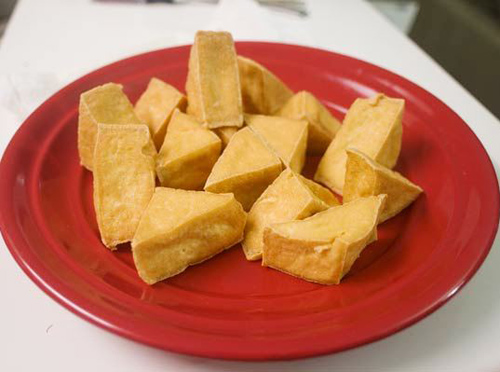 Cách làm đậu phụ rim hành