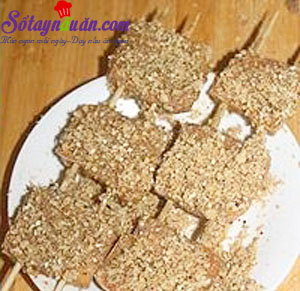 Cách làm đậu phụ sốt vừng xiên que cực thơm ngon