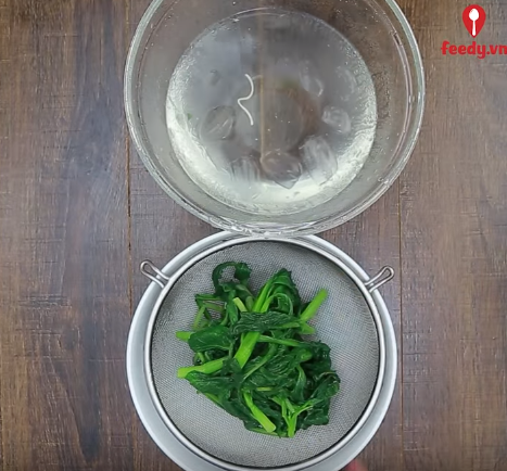 Cách làm điểm tâm ngon đúng điệu với bánh mỳ bơ ngọt dịu