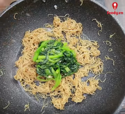 Cách làm điểm tâm ngon đúng điệu với bánh mỳ bơ ngọt dịu