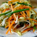 Cách làm dưa giá chua ăn liền