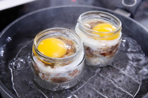 Cách làm dừa hỏa diệm sơn, cơn sốt mới bùng nổ khắp 2 miền