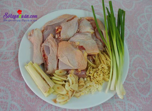 Cách làm gà hầm sả quyến rũ cả nhà