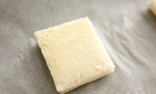 Cách làm gà quay mật ong thơm lừng góc bếp