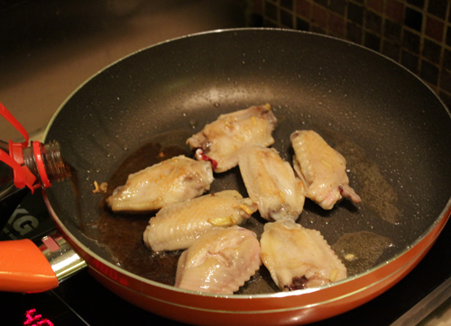 Cách làm gà rán kiểu Hàn thơm ngon giòn rụm