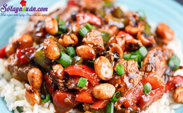 Cách làm gà xào kiểu Thái cực kỳ hấp dẫn