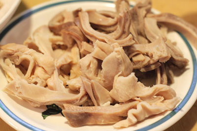 Cách làm gỏi bao tử ngó sen