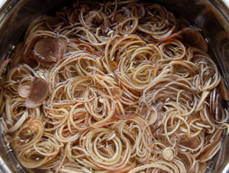 Cách làm gỏi bắp chuối hột ngon lành