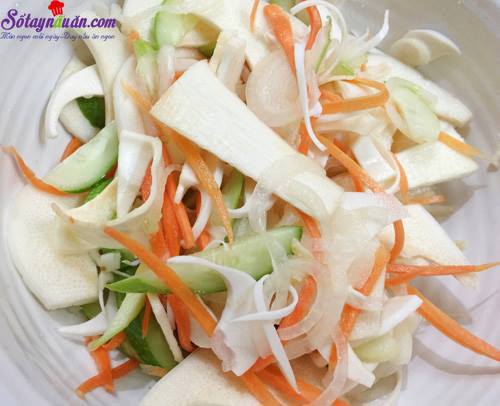 Cách làm gỏi cổ hũ dừa giòn ngon lạ miệng