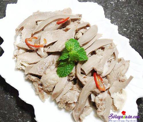 Cách làm gỏi lưỡi heo đu đủ cực giòn và ngon